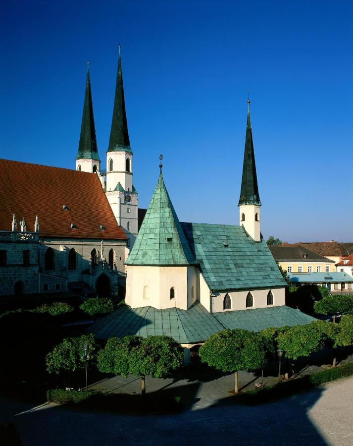 Gasthof Scharnagl Hotel Altotting Exterior photo